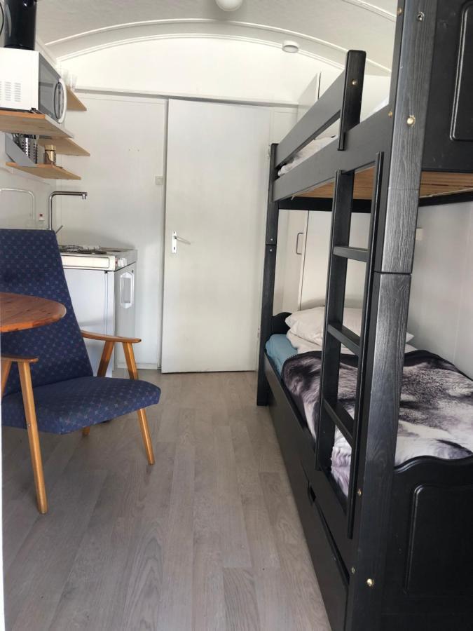 Rena Hostel Einara エクステリア 写真