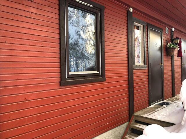 Rena Hostel Einara エクステリア 写真